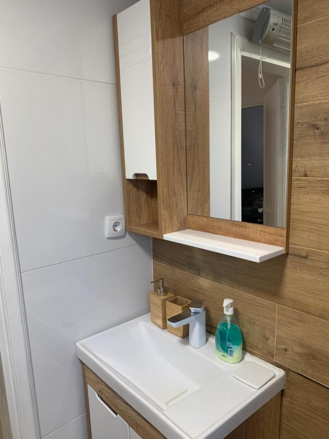 Mika'S Poolhouse Villa Belgrád Kültér fotó